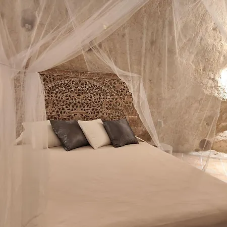 Stone House Апартаменты *